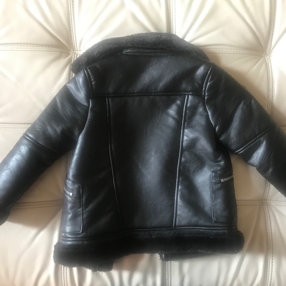 ZARA faux shearling coat - Size 6 - Picture 3 of 3